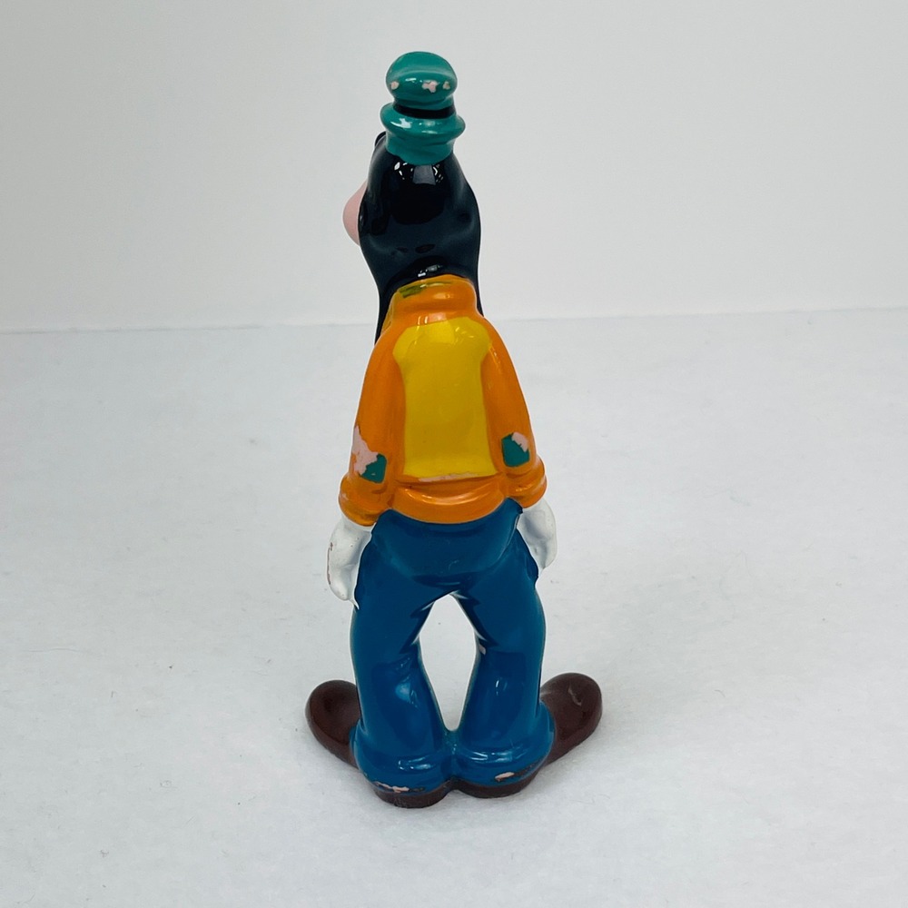 Vintage Disney Goofy Ceramic Figurine 5.5 Inch Japan Collectible Orange Blue - Picture 8 of 10